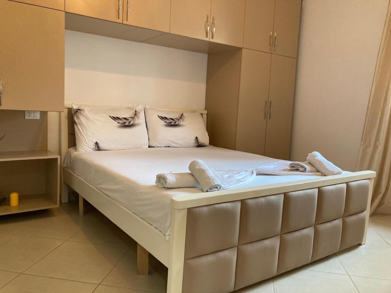 Hergi Apartament فلورا المظهر الخارجي الصورة